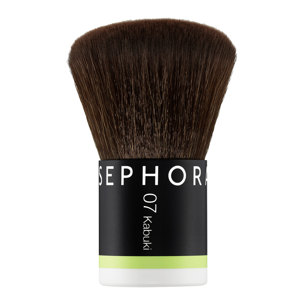 Essential Kabuki Brush 07