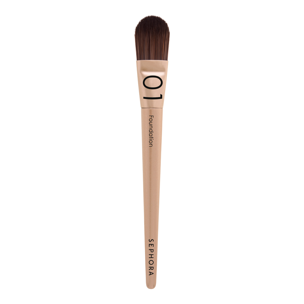 Classic Foundation Brush 01