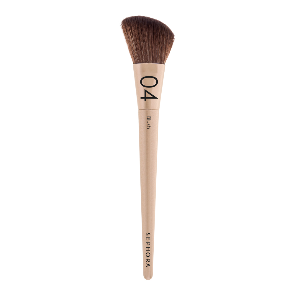 Classic Blush Brush 04