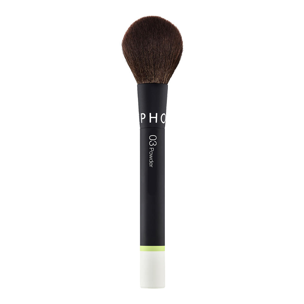 Essential Powder Brush 03